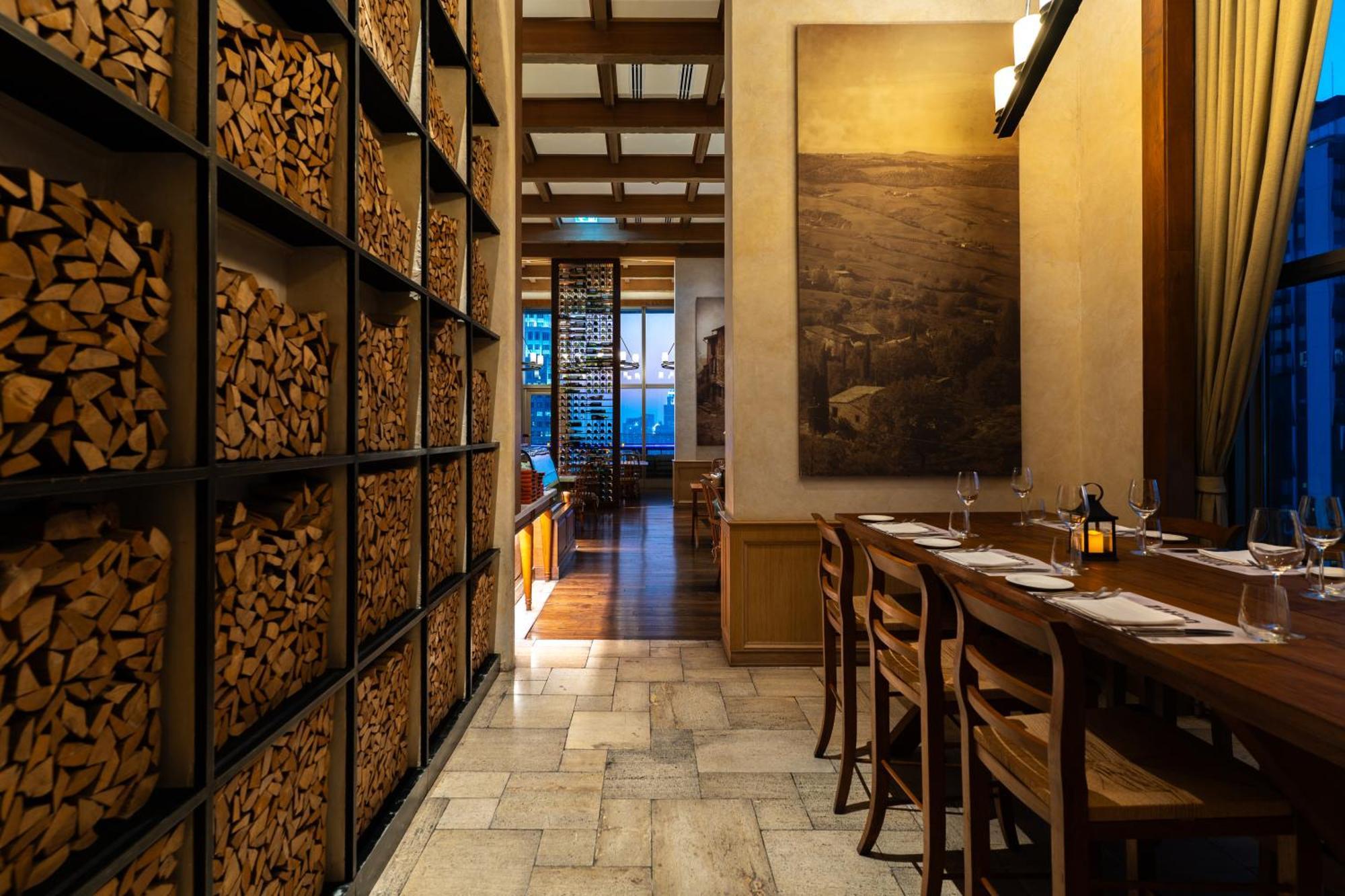 Khách sạn Radisson Blu Plaza Bangkok